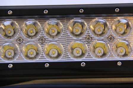 Ledbar 90 Watt dichtbij